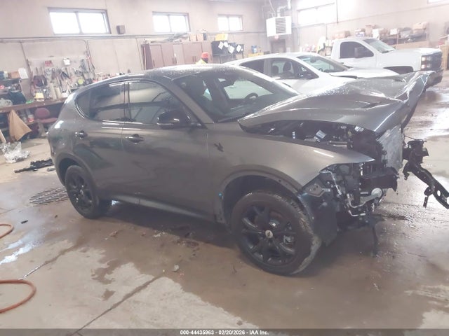 Продажа на аукционе авто 2024 Dodge Hornet Gt Awd, vin: ZACNDFAN4R3A39843, номер лота: 44435963