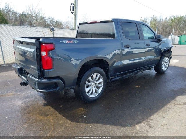1GCUYBEF2LZ256546 Chevrolet Silverado 1500 4wd Short Bed Custom