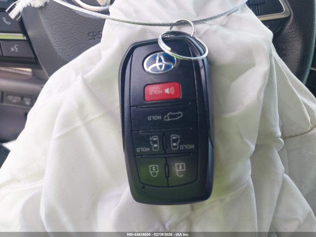 2021 TOYOTA SIENNA 5TDYRKEC5MS002451 Photo 10