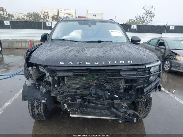 1FMJU1J83SEA11952 Ford Expedition Active