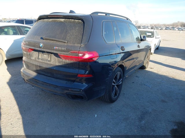 2020 BMW X7 5UXCX6C08L9B26308 Photo 3