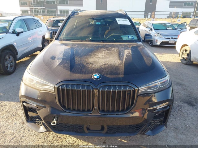 5UXCX6C08L9B26308 BMW X7 M50i