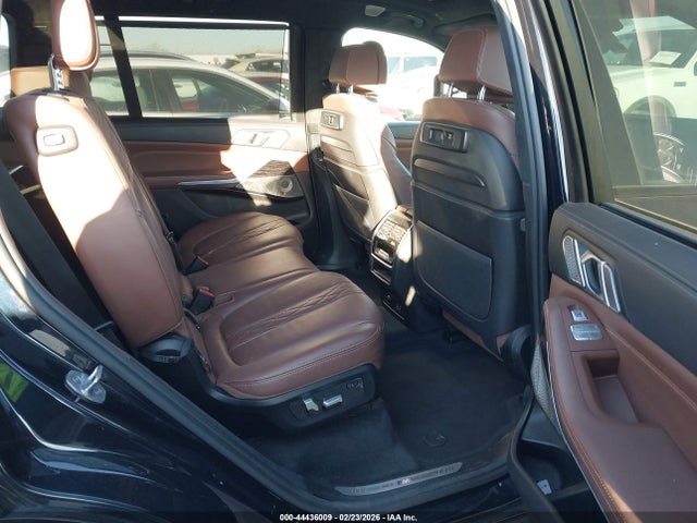 5UXCX6C08L9B26308 BMW X7 M50i