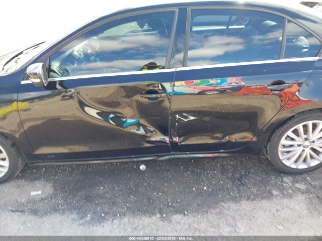 Aukcja sprzedaży 2015 Volkswagen Jetta 1.8t Se, vin: 3VWD07AJ9FM321359, numer aukcji: 44436010