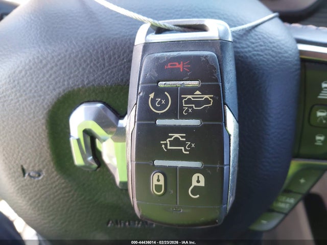 2020 RAM 1500 1C6RREHT1LN398360 Photo 10