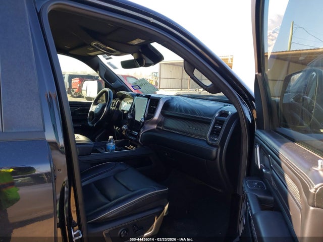 2020 RAM 1500 1C6RREHT1LN398360 Photo 4