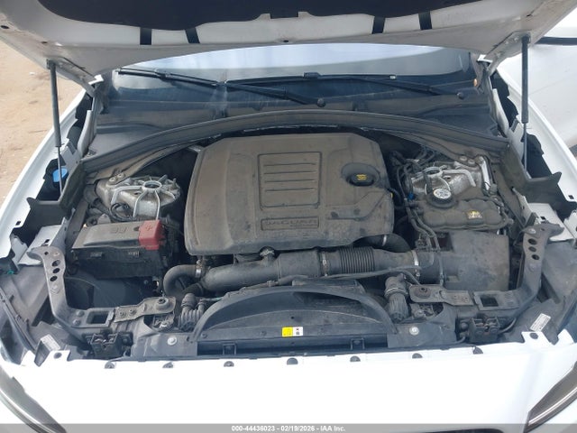 2019 JAGUAR F-PACE SADCJ2FX2KA601972 Photo 9