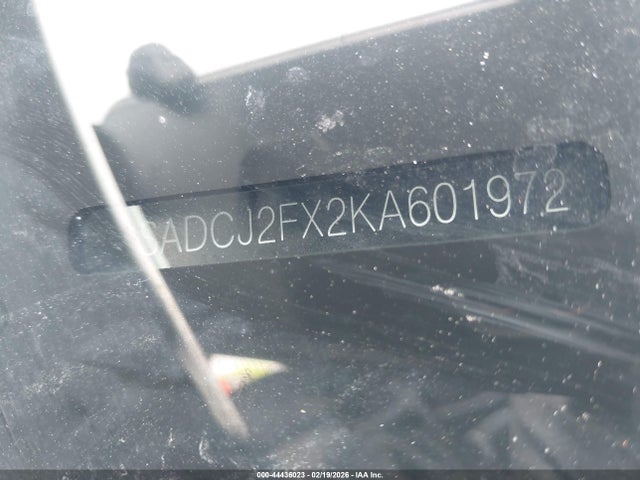 2019 JAGUAR F-PACE SADCJ2FX2KA601972 Photo 8