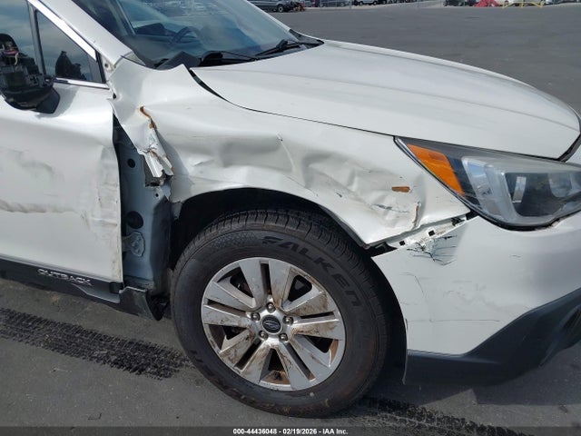2017 Subaru Outback 2.5i Premium მანქანა იყიდება აუქციონზე, vin: 4S4BSAHCXH3364634, აუქციონის ნომერი: 44436048