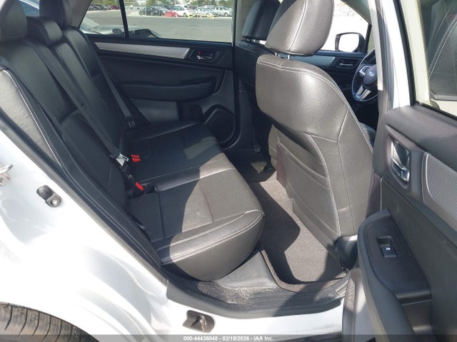 2017 Subaru Outback 2.5i Premium მანქანა იყიდება აუქციონზე, vin: 4S4BSAHCXH3364634, აუქციონის ნომერი: 44436048
