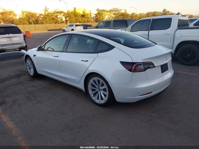 2022 TESLA MODEL 3 5YJ3E1EBXNF210130 Photo 2
