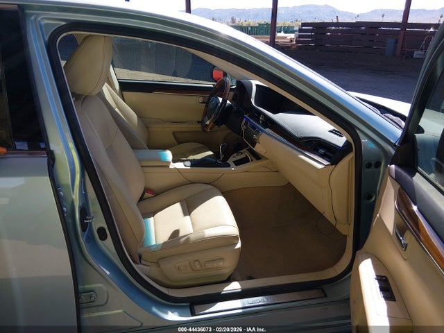 Aukcja sprzedaży 2014 Lexus Es 300h, vin: JTHBW1GG2E2057200, numer aukcji: 44436073