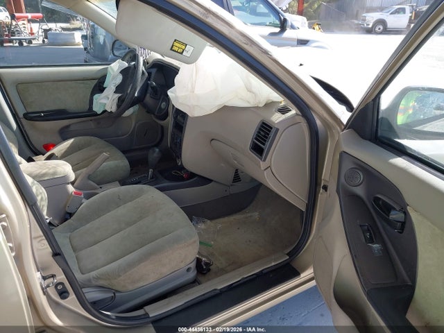 2003 HYUNDAI ELANTRA KMHDN45D43U664056 Photo 4