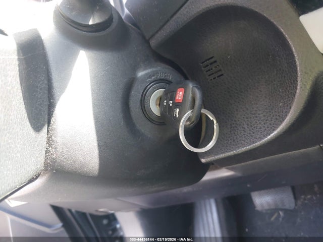 Toyota COROLLA LE 2015 2T1BURHE8FC315791 Image 11