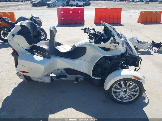 Can-Am Spyder Roadster Rt/rts/rt Limited 2014 2BXNBDD15EV008335 Image 13