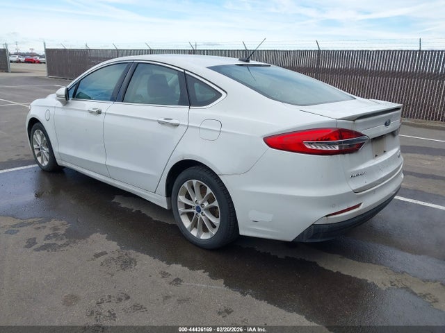 Ford Fusion Plug-in Hybrid Titanium 2020 3FA6P0SU2LR112797 Image 3