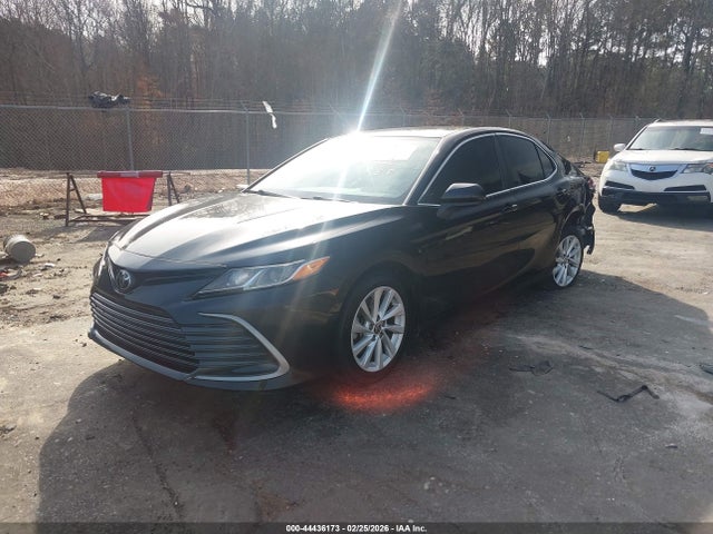 2022 TOYOTA CAMRY 4T1C11AK3NU630543 Photo 1