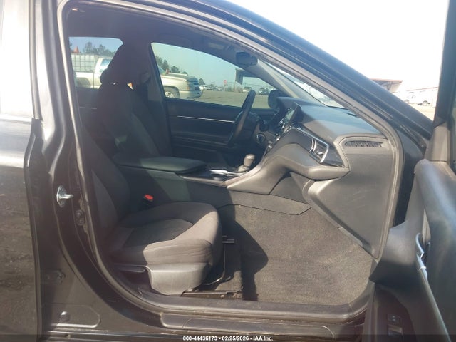 2022 TOYOTA CAMRY 4T1C11AK3NU630543 Photo 4