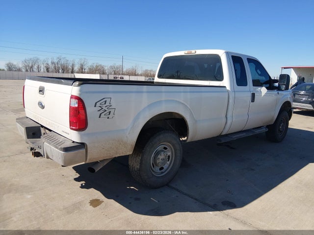 Ford F-250 Xl 2015 1FT7X2B69FEA39687 Image 4