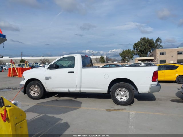 3C6JR6DG2NG427226 RAM 1500 Classic Tradesman 4x2 8&#039; Box