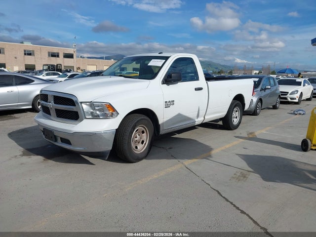 3C6JR6DG2NG427226 RAM 1500 Classic Tradesman 4x2 8&#039; Box