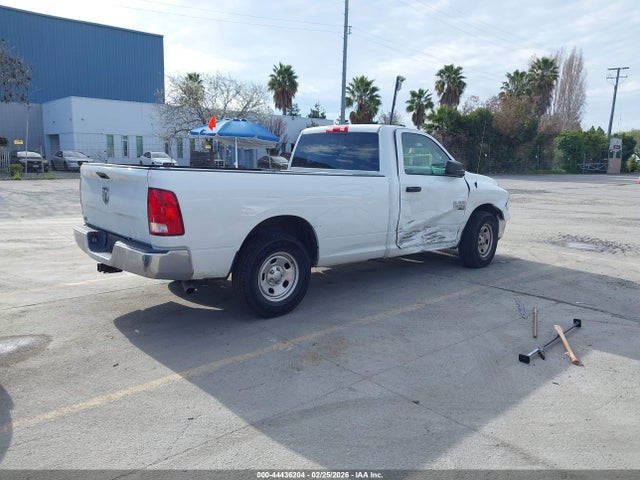 3C6JR6DG2NG427226 RAM 1500 Classic Tradesman 4x2 8&#039; Box
