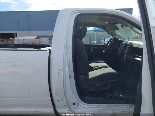 3C6JR6DG2NG427226 RAM 1500 Classic Tradesman 4x2 8&#039; Box