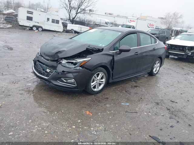 1G1BE5SM8H7262559 Chevrolet Cruze Lt Auto