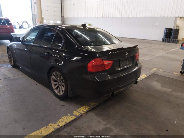 Продажа на аукционе авто 2011 Bmw 335i, vin: WBAPM5C57BF181988, номер лота: 44436227