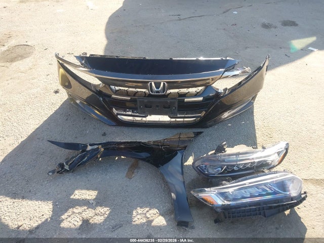 1HGCV1F3XJA244533 Honda Accord Sport