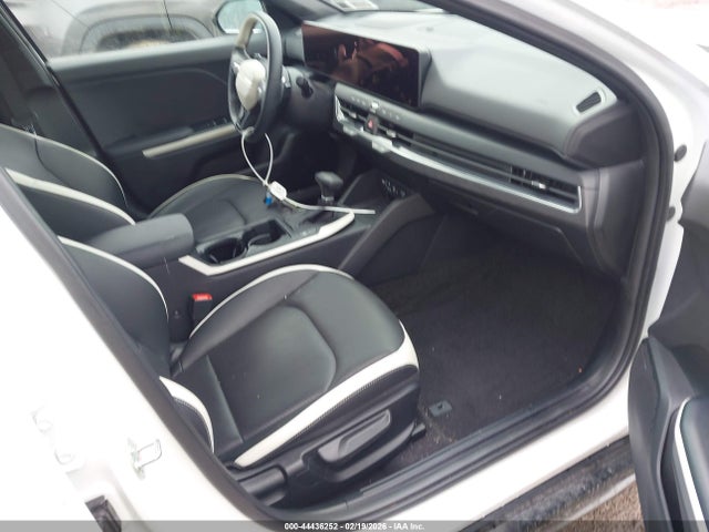 Продажа на аукционе авто 2025 Kia K4 Gt-line, vin: 3KPFW4DE4SE184732, номер лота: 44436252