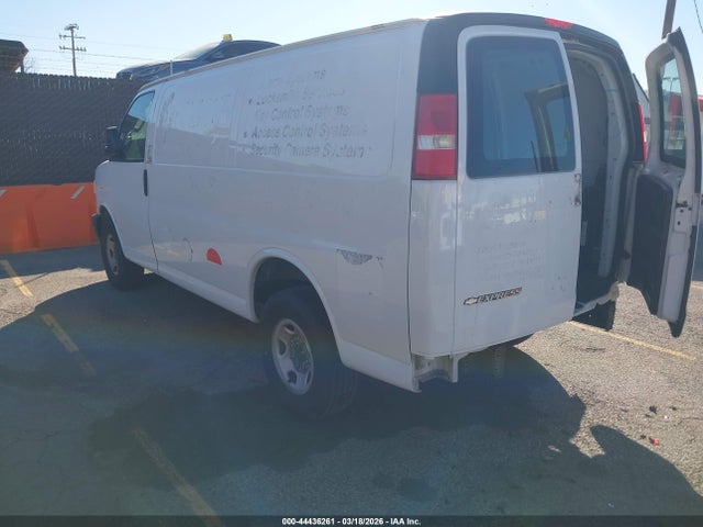 1GCZGGFP2J1162353 Chevrolet Express 3500 Work Van