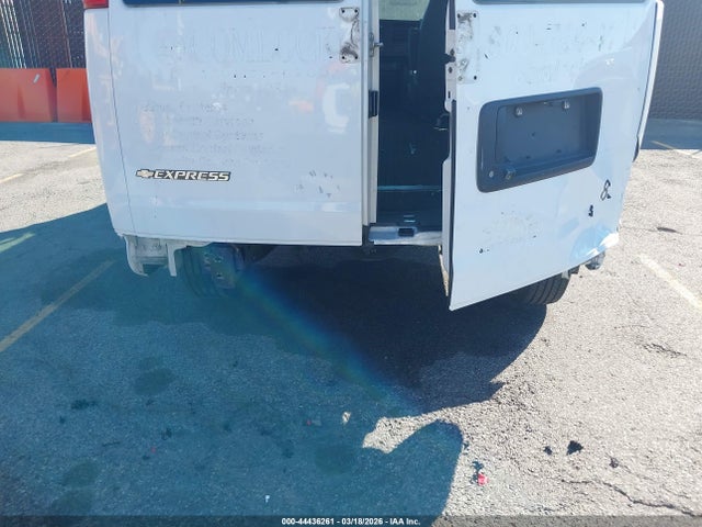 1GCZGGFP2J1162353 Chevrolet Express 3500 Work Van