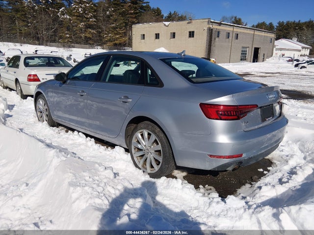 WAUANAF43HN007140 Audi A4 2.0t Premium