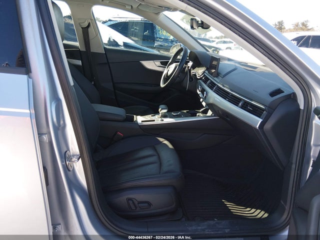 WAUANAF43HN007140 Audi A4 2.0t Premium