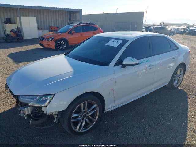 WAUKMAF43HN040338 Audi A4 2.0t Season Of Audi Ultra Premium