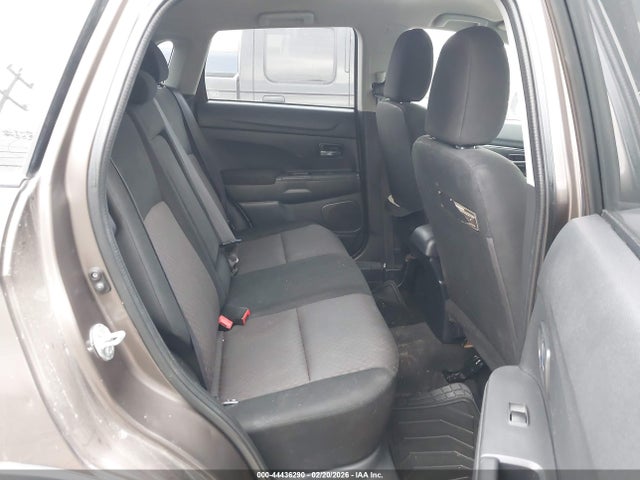 2017 MITSUBISHI OUTLANDER SPORT JA4AP3AU6HZ017339 Photo 7