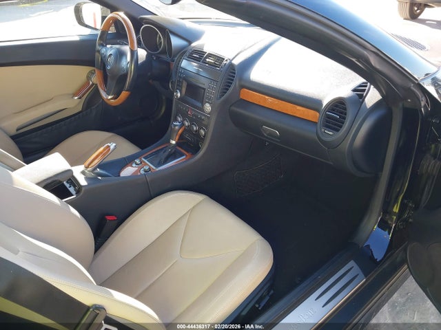 2009 Mercedes-benz Slk 300 მანქანა იყიდება აუქციონზე, vin: WDBWK54F99F208788, აუქციონის ნომერი: 44436317