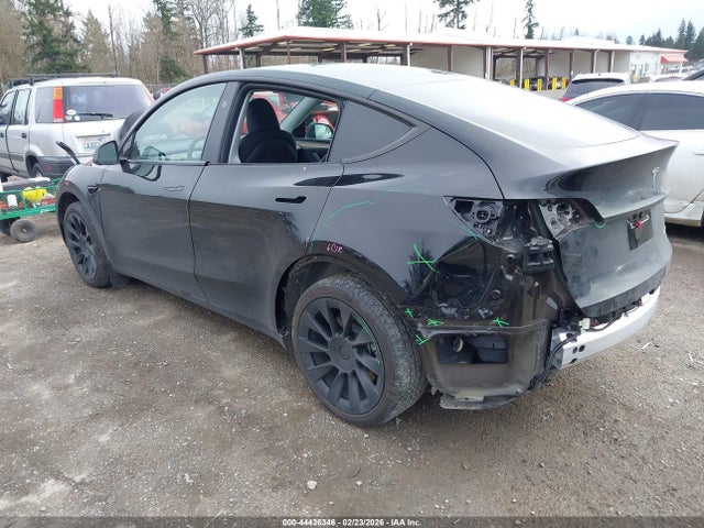 2023 TESLA MODEL Y 7SAYGDEE7PA162150 Photo 2