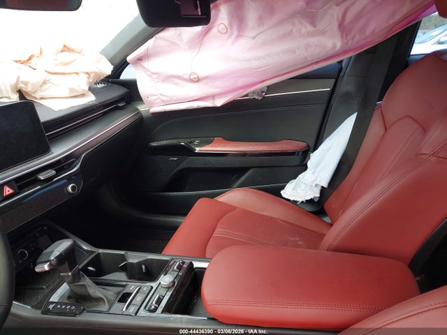44436390 :رقم المزاد ، KNAG64J77S5352253 vin ، 2025 Kia K5 Gt-line مزاد بيع