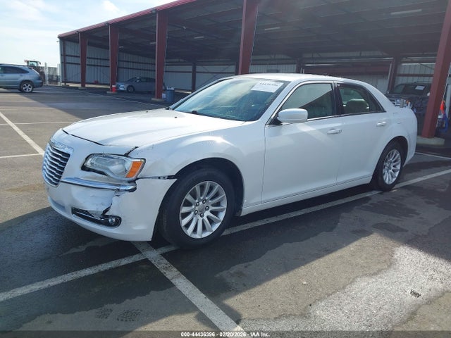 44436396 :رقم المزاد ، 2C3CCAAG5EH354738 vin ، 2014 Chrysler 300 مزاد بيع