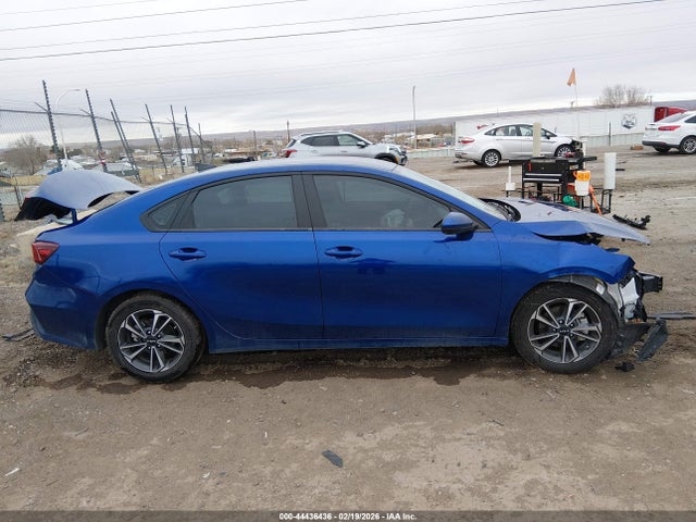 3KPF24ADXRE800421 KIA Forte Lxs