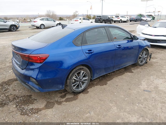 3KPF24ADXRE800421 KIA Forte Lxs