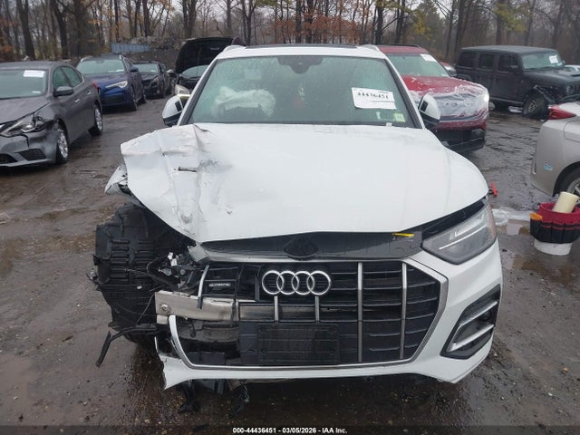 2021 Audi Q5 Premium 45 Tfsi Quattro S Tronic მანქანა იყიდება აუქციონზე, vin: WA1AAAFY0M2016384, აუქციონის ნომერი: 44436451