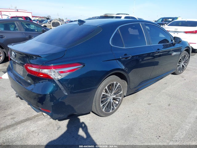 4T1B11HK1KU806695 Toyota CAMRY SE