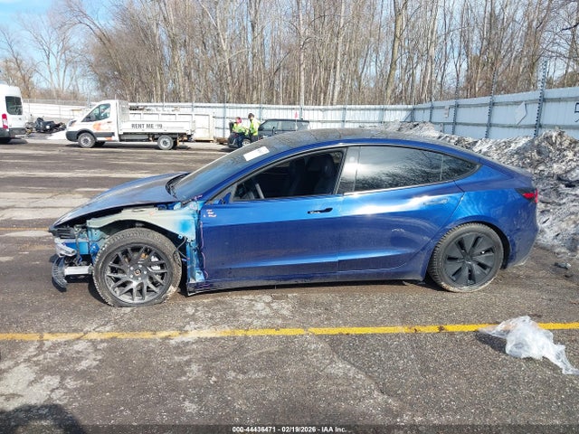 Продажа на аукционе авто 2024 Tesla Model 3 Long Range Dual Motor All-wheel Drive, vin: 5YJ3E1EB7RF816653, номер лота: 44436471