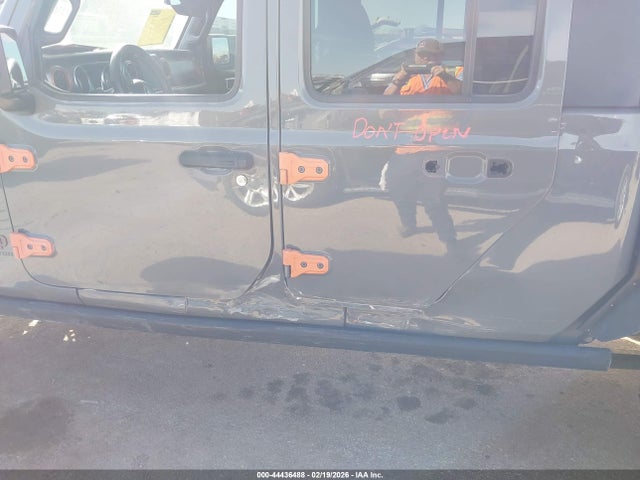 Продажа на аукционе авто 2022 Jeep Gladiator Mojave 4x4, vin: 1C6JJTEG8NL118531, номер лота: 44436488