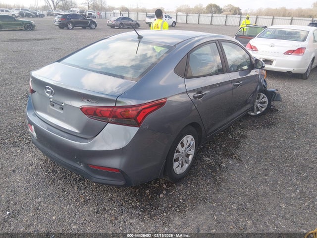 2020 HYUNDAI ACCENT 3KPC24A6XLE113323 Photo 3