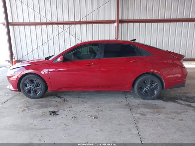 KMHLS4AG7MU193607 Hyundai ELANTRA SEL
