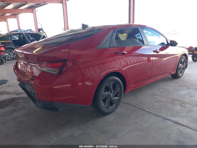 KMHLS4AG7MU193607 Hyundai ELANTRA SEL